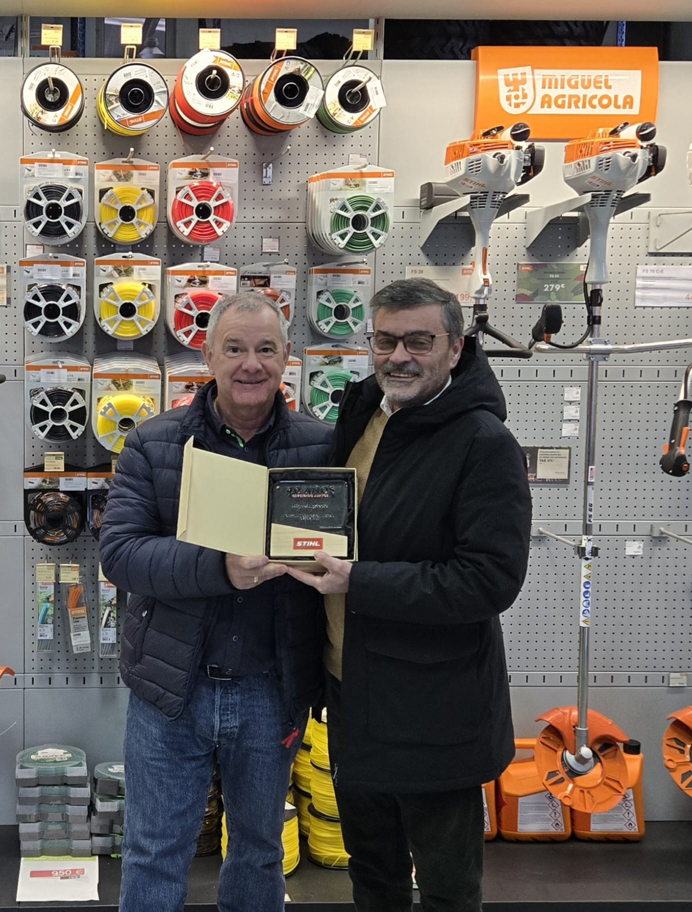 40 Años Distribuidor oficial Stihl